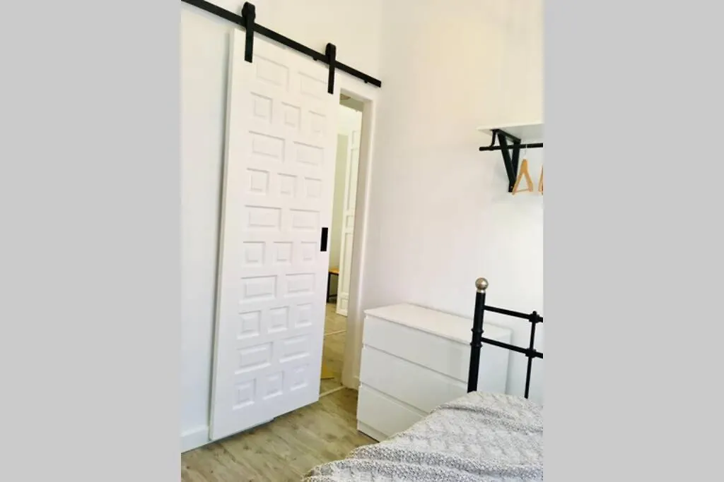 Apartamento Apartamento En Centro De Torre Del Mar, Malaga